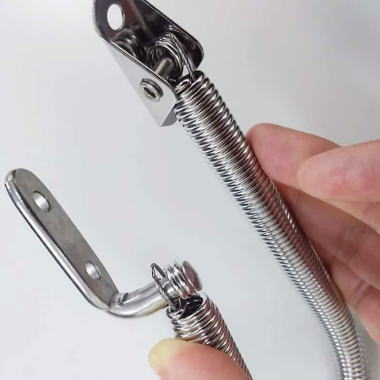 スプリングハッチホルダー